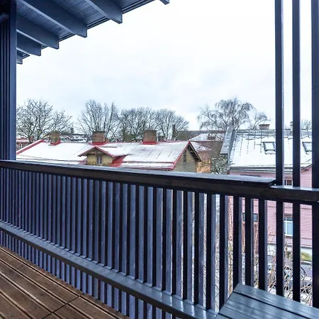 Penthouse With A Balcony In Kalamaja
